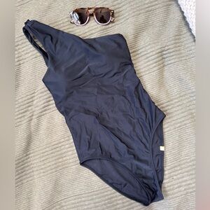 The Ruched Sidestroke One-Shoulder Swimsuit